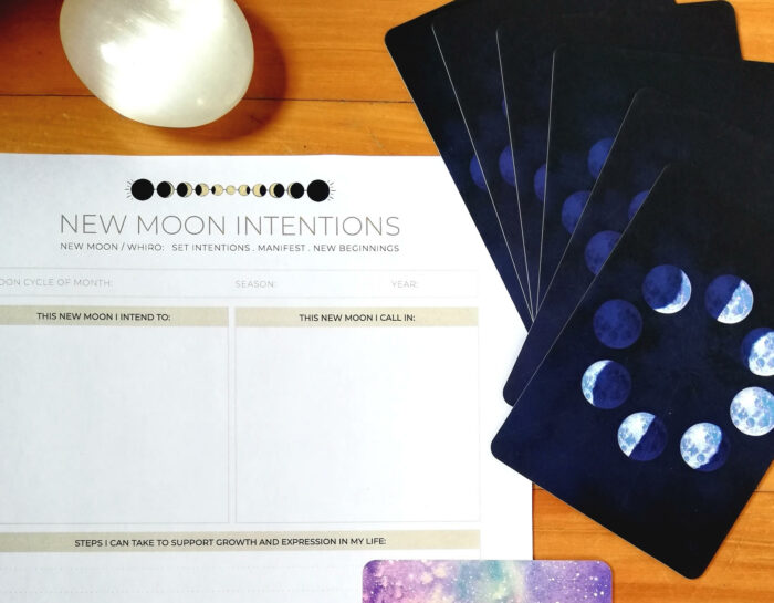 Create a New Moon intentions ritual